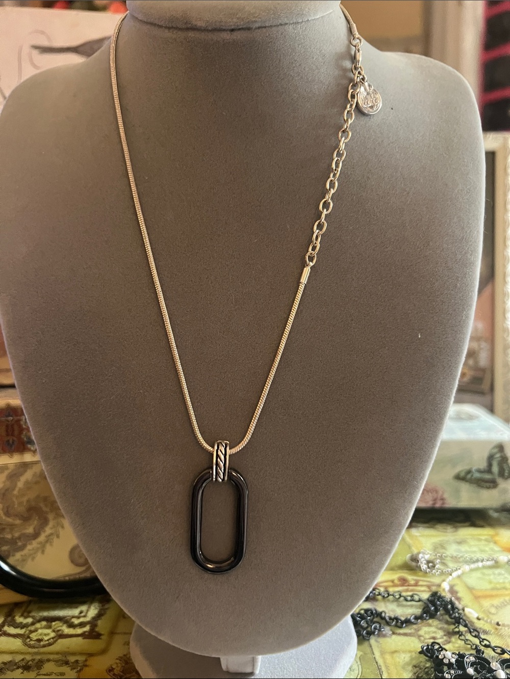 bill blass Black Pendant Necklace with Silver Chain